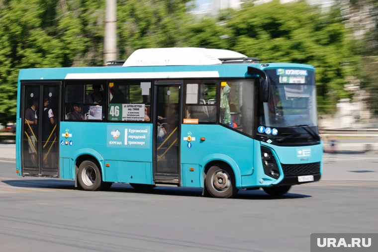 В Кургане спасли первоклассника прямо в автобусе