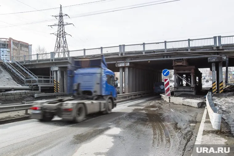 Маньяк насиловал женщин под мостами