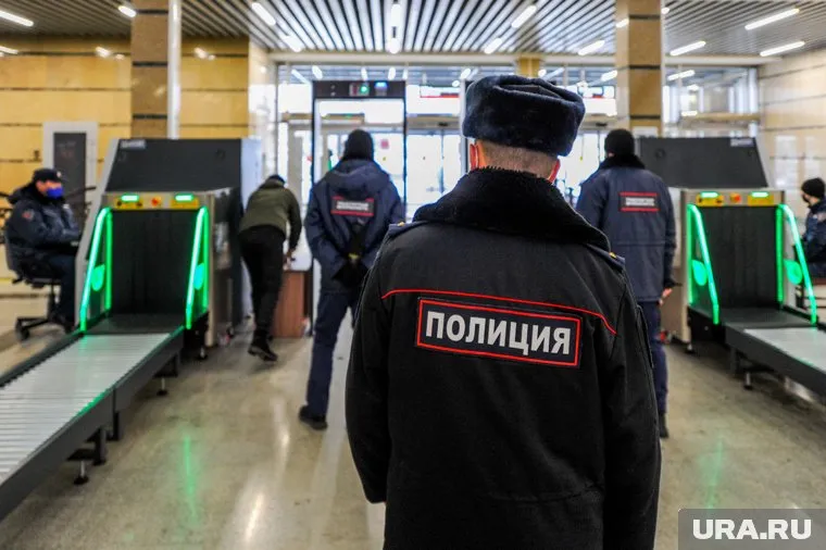 Преступники в масках остались неузнанными