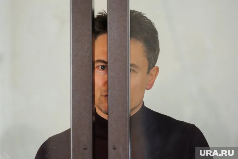 Прокуратура требует ужесточить наказание для бывшго чиновка