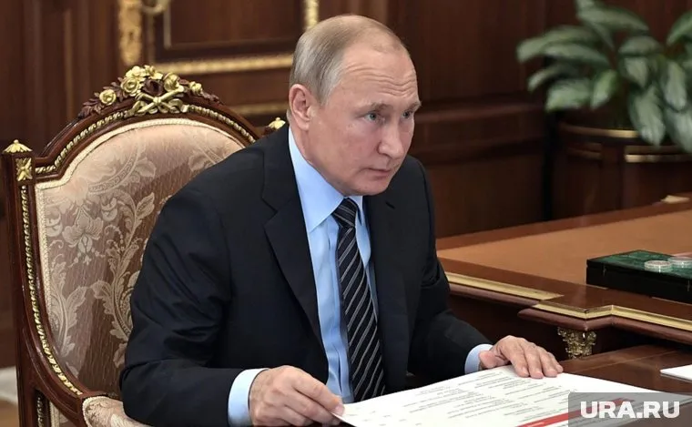 Владимир Путин может отправить в отставку нескольких глав регионов перед выборами