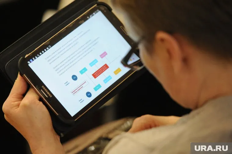 Планшеты хотят выдавать после обращения в соцзащиту