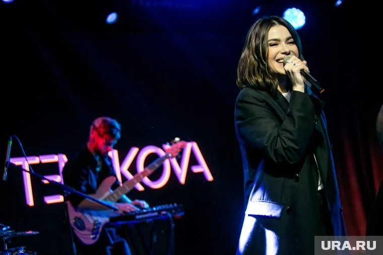 15 декабря Елена Темникова представит большое новогоднее онлайн-шоу