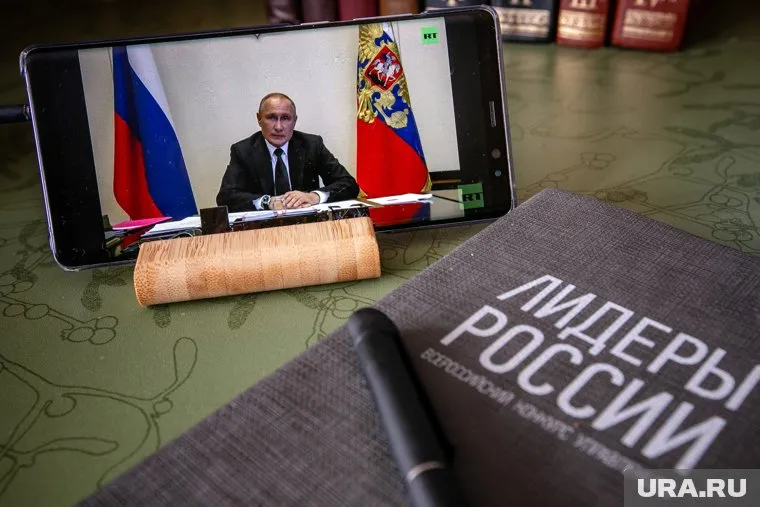 Президент РФ Владимир Путин собирается провести встречу с победителями конкурса «Лидеры России»