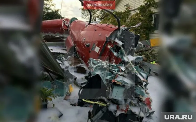 Перед катастрофой вертолет резко потерял высоту