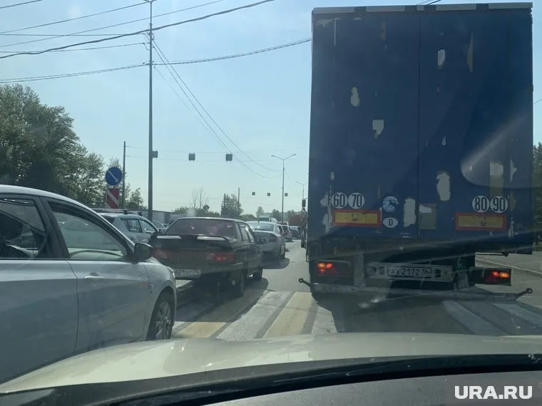 На КПП «Бугристое» пропускают две-три машины в час