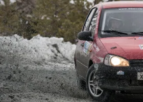 Десятки гонщиков схлестнулись в ожесточенных гонках под Екатеринбургом