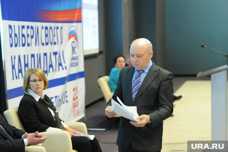 Пенсионеру Владиславу Вихореву не позволили выступить с антисемитским докладом