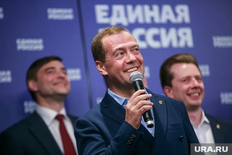 Премьеру будут задавать вопросы журналисты пяти телеканалов