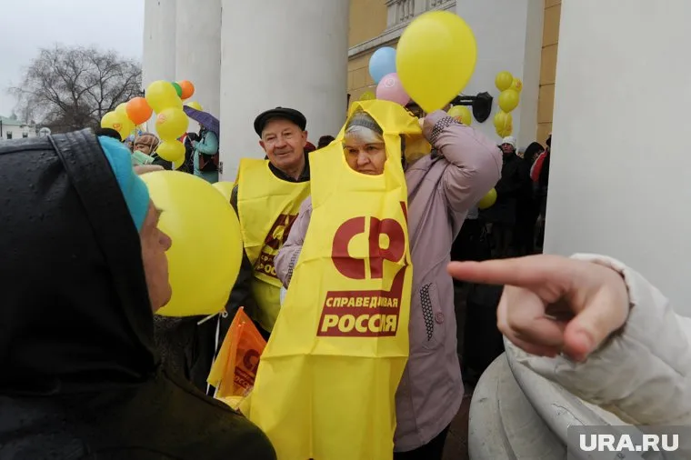 Праздничные митинги посвященные Первомаю. Челябинск