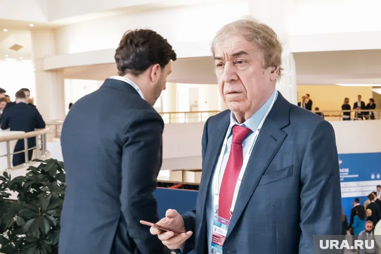 Миллиардер Михаил Гуцериев добился отмены санкций ЕС, введенных против него