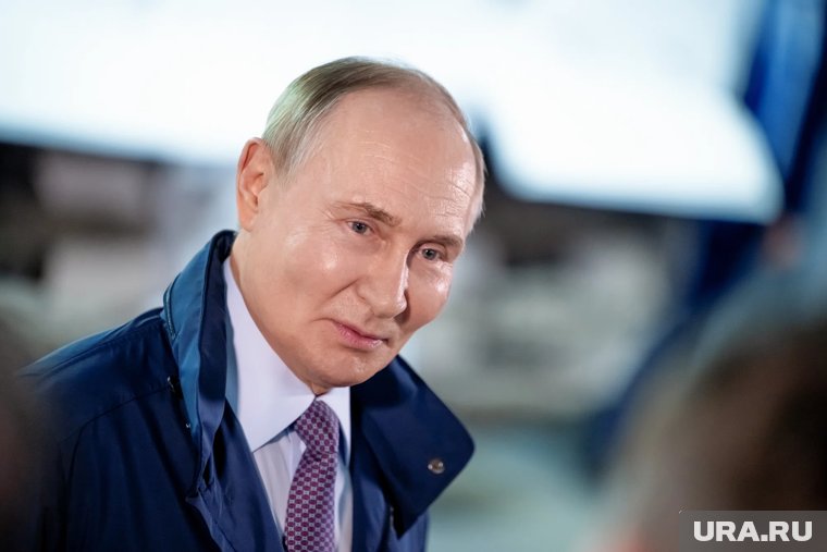 Здоровье Путина и конкуренция в области нейросетей: главные заявления лидера РФ с конференции AI Journey-2025