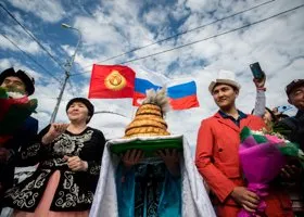 Президент Киргизии заявил о готовности уйти с поста