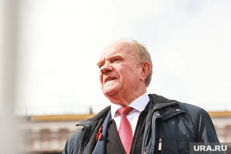 Геннадий Зюганов хочет обсудить ситуацию на Украине