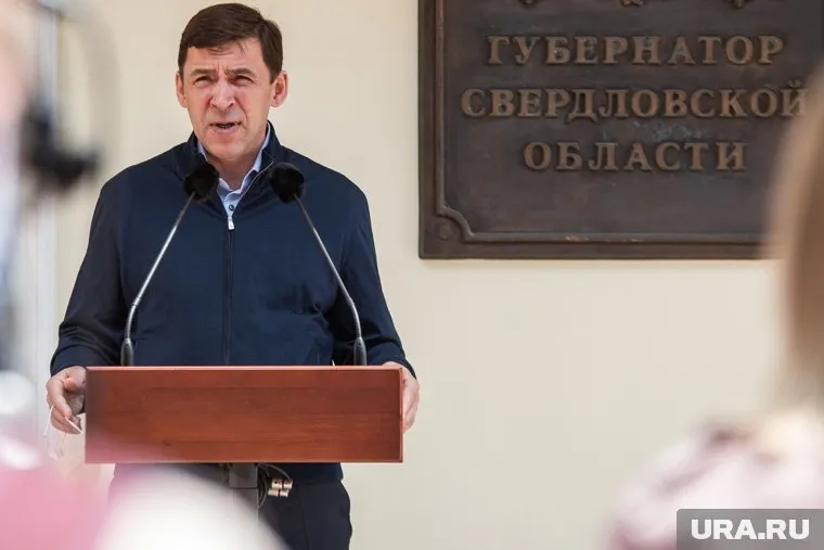 Евгений Куйвашев продлил ограничения по коронавирусу