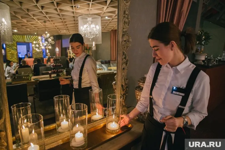 Владельцы ресторанов и кафе смогут за счет займа выплатить зарплаты и оплатить аренду