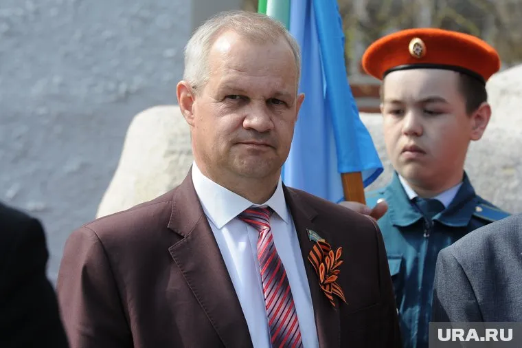 Алексей Платонов обещал восстановить ограждение, поврежденное во время аварии