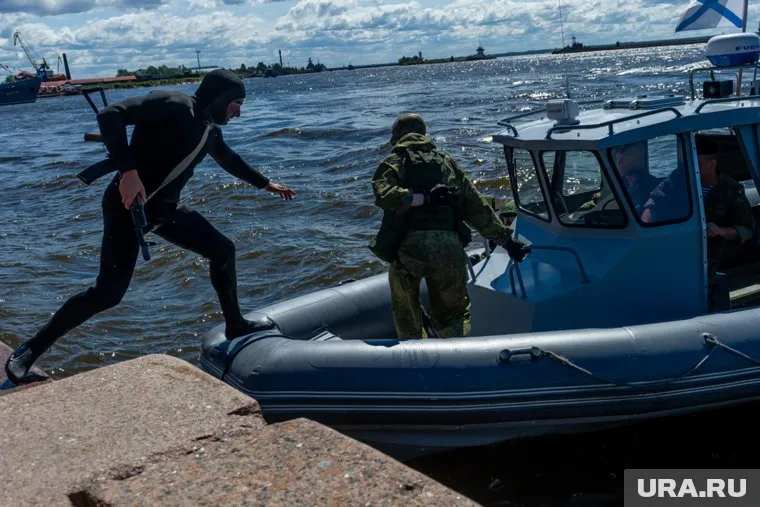 Пираты захватили судно у берегов Нигерии с россиянами на борту