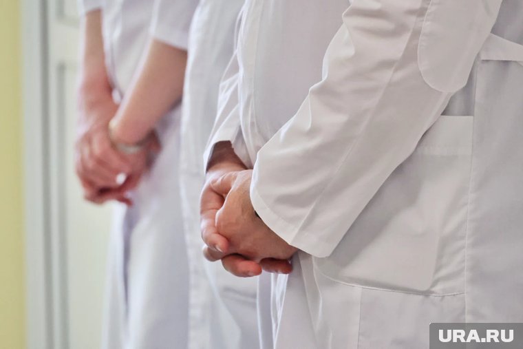 Минздрав подавил протест медиков в Екатеринбурге. Видео