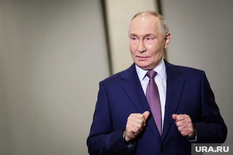 Путин поручил разработать программу здоровьесбережения для регионов