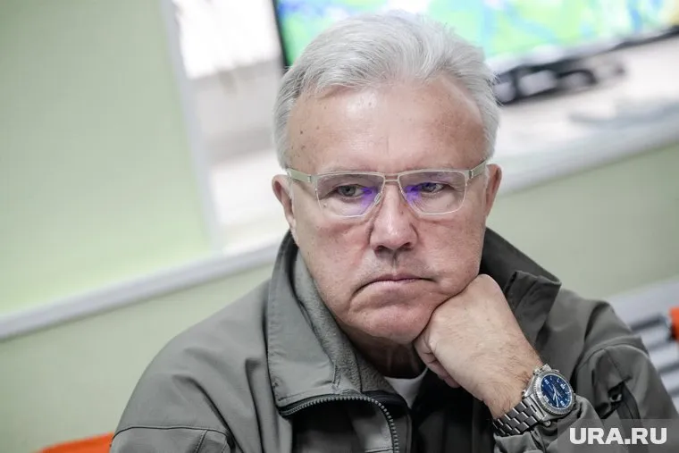 Александр Усс готовится подать в отставку, передает РБК со ссылкой на источники