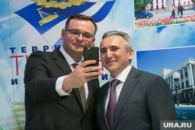 Многолетняя вражда между спикером думы Еремеевым и экс-сити-менеджером Александром Моором подошла к логическому финалу