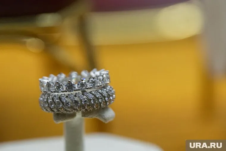 Показ инвестиционных бриллиантов ALROSA Diamond Exclusive. Екатеринбург