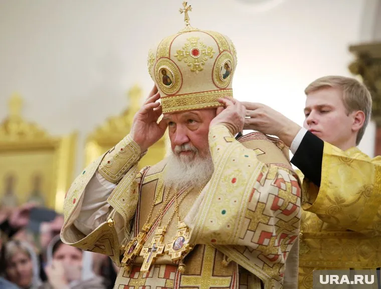 Зависимость от гаджетов не сильно отличается от наркотической или алкогольной, считает патриарх