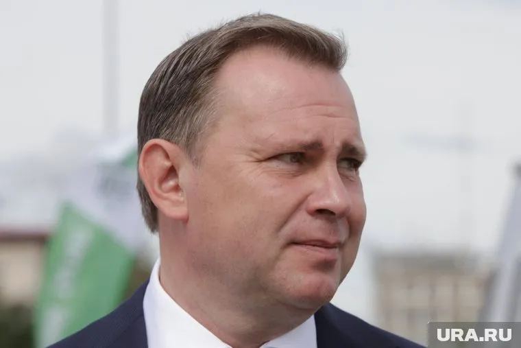 Пинаев призвал тагильчан сообщать о фактах вандализма в полицию