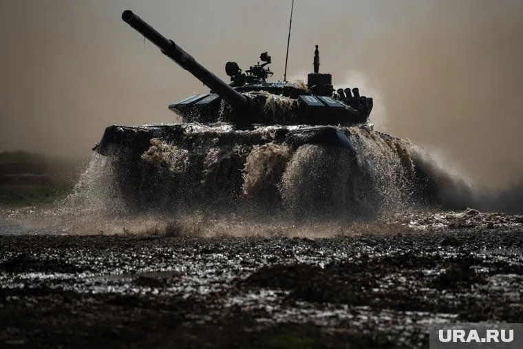 Военные учения пройдут в море и на суше