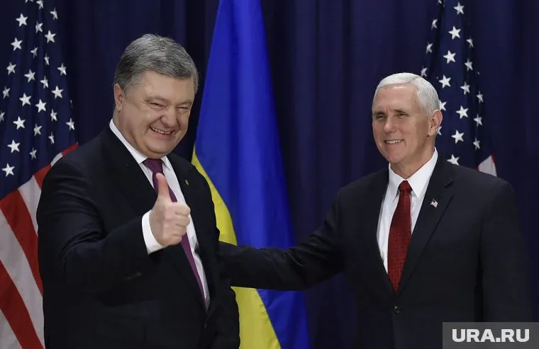 Петра Порошенко осудили соотечественники