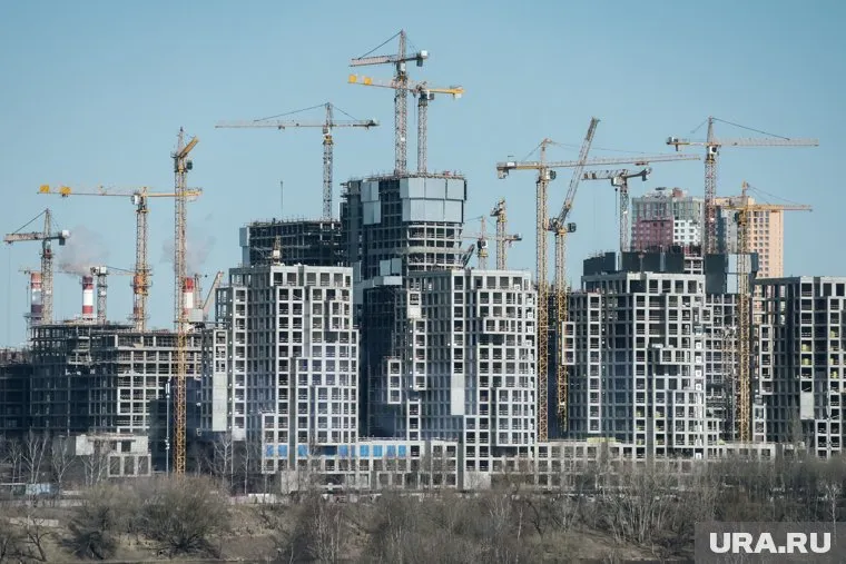 Копить на первый взнос по ипотеке на однокомнатную квартиру в некоторых крупных городах придется почти семь лет