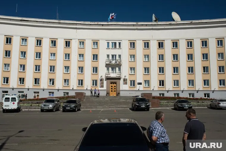 Краснотурьинские чиновники прекратили прием горожан