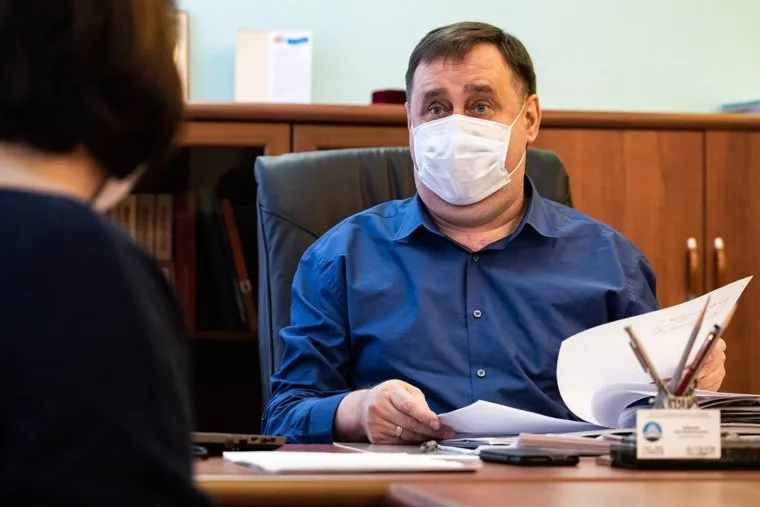 Свердловский областной клинический психоневрологический госпиталь для ветеранов войн, где оказывают помощь пациентам с коронавирусной инфекцией COVID-19. Екатеринбург