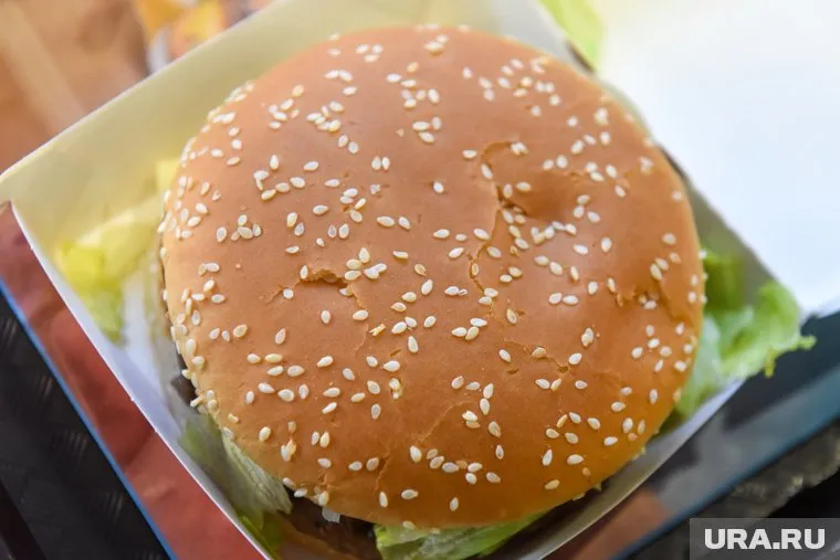 Популярная сеть ресторанов будет называться Mс