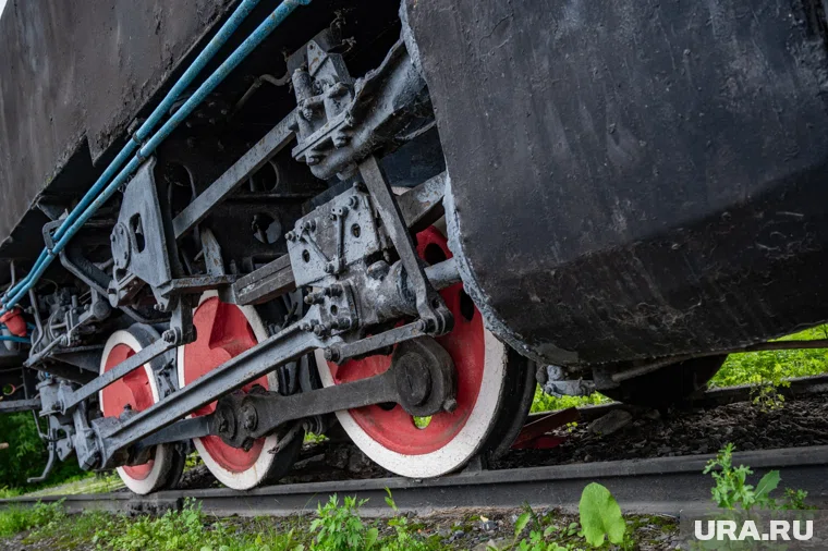 В Орле отменили развлекательные мероприятия после ЧП на ж/д путях, в результате которого погибли двое человек