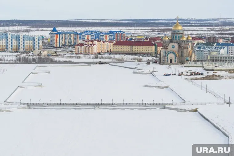 В Салехарде вандалы осквернили территорию собора непристойным рисунком