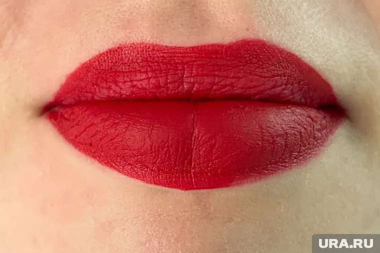 Девушку затравили за откровенные фото в соцсетях