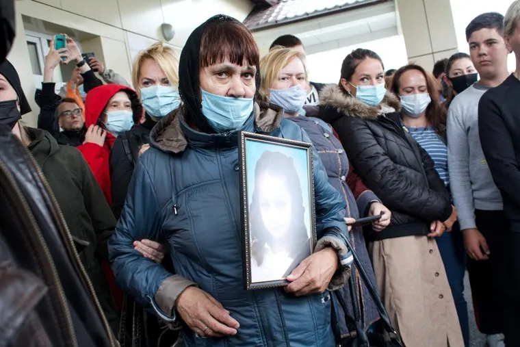 Прощание с Настей Муравьевой в Патрушевском ритуальном зале. Тюмень