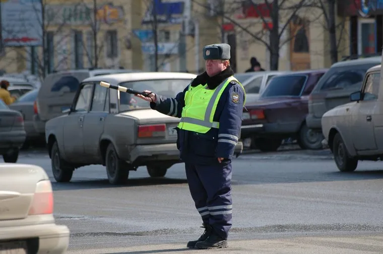 Спящий регулировщик. Челябинск, сотрудник гибдд, гаишник, инспектор гибдд, регулировщик, гибдд