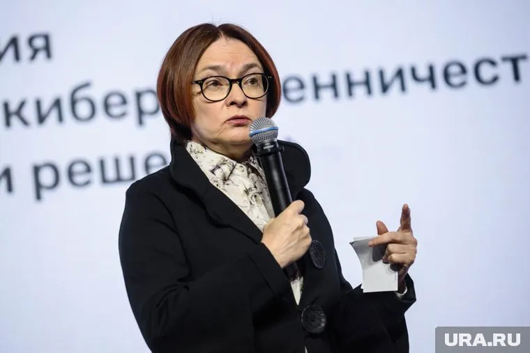 Эльвира Набиуллина предположила, что процентная ставка может быть повышена до 20%, в зависимости от данных по инфляции за июнь