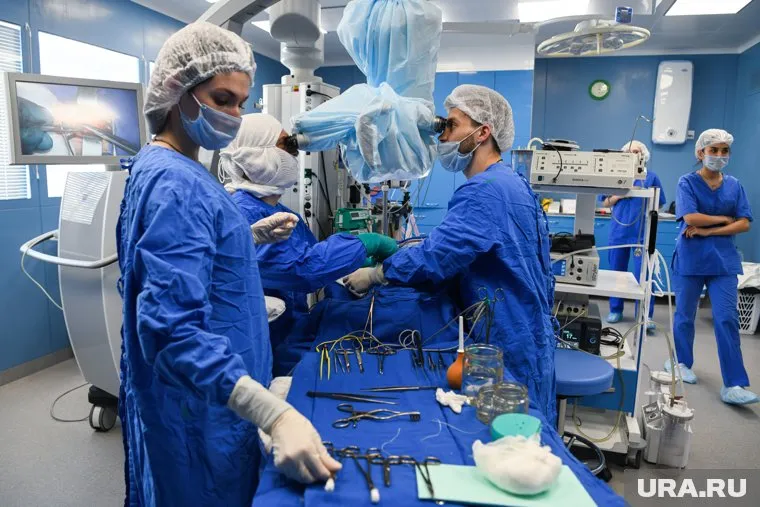 В Сургуте пластический хирург может зарабатывать от 500 тысяч рублей