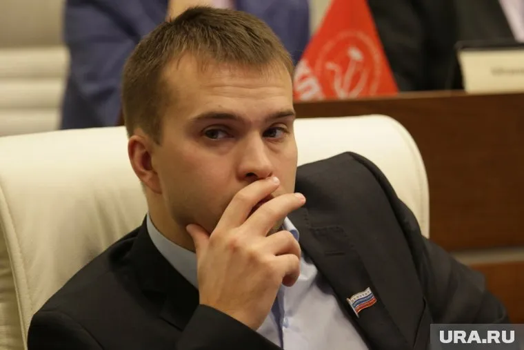 Андрею Старкову не дают спокойно готовиться к выборам