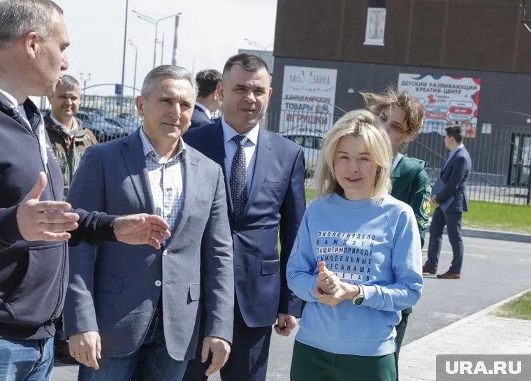 Одной из целей визита Радионовой в Тюмень стало поздравление победителей премии «Экология — дело каждого»