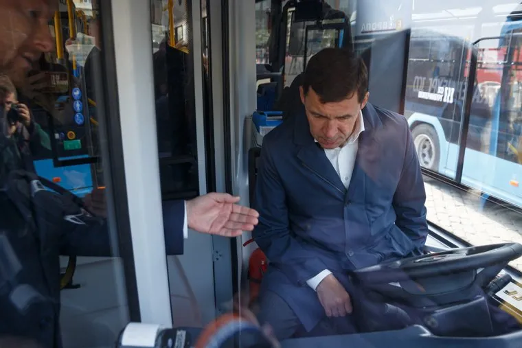 Передача первой партии новых троллейбусов. Екатеринбург