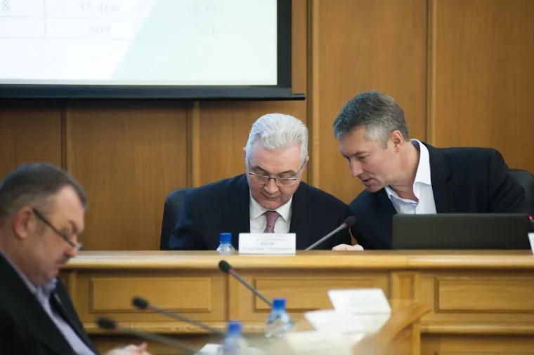 Заседание Екатеринбургской городской Думы. Екатеринбург, якоб александр, ройзман евгений