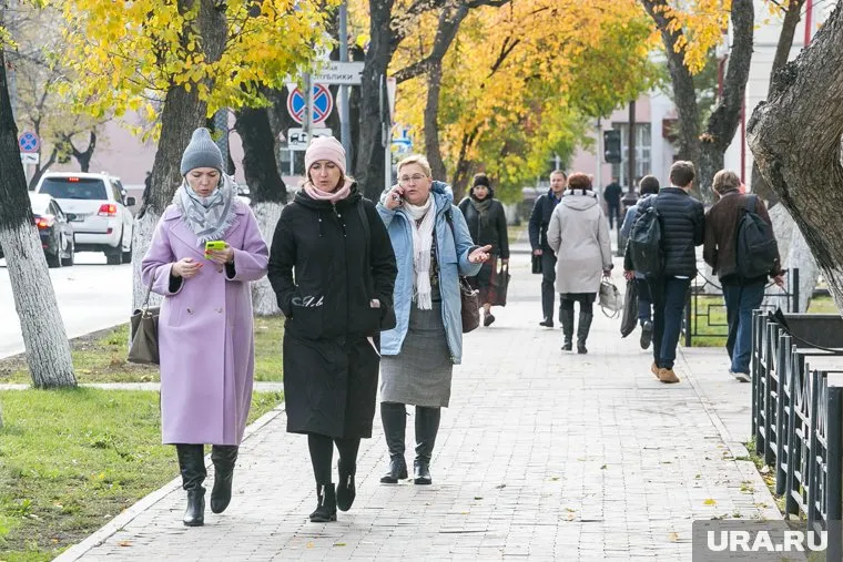 Стилист Лисовец посоветовал россиянкам делать свои осенние образы интересными