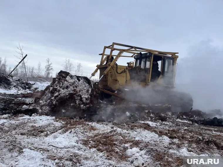 Один из очагов возгорания торфа — возле поселка Ольховка