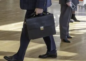 Начинающих бизнесменов в ЯНАО поддержали десятками миллионов рублей