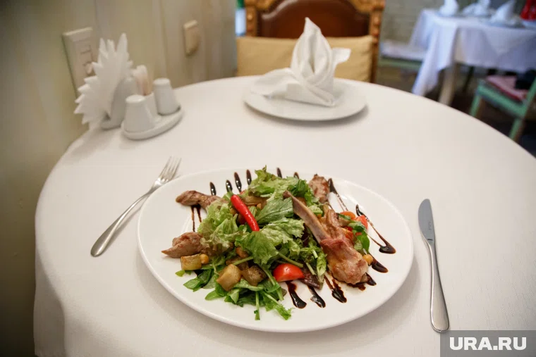  Не обязательно тратить целое состояние, чтобы накрыть шикарный новогодний стол